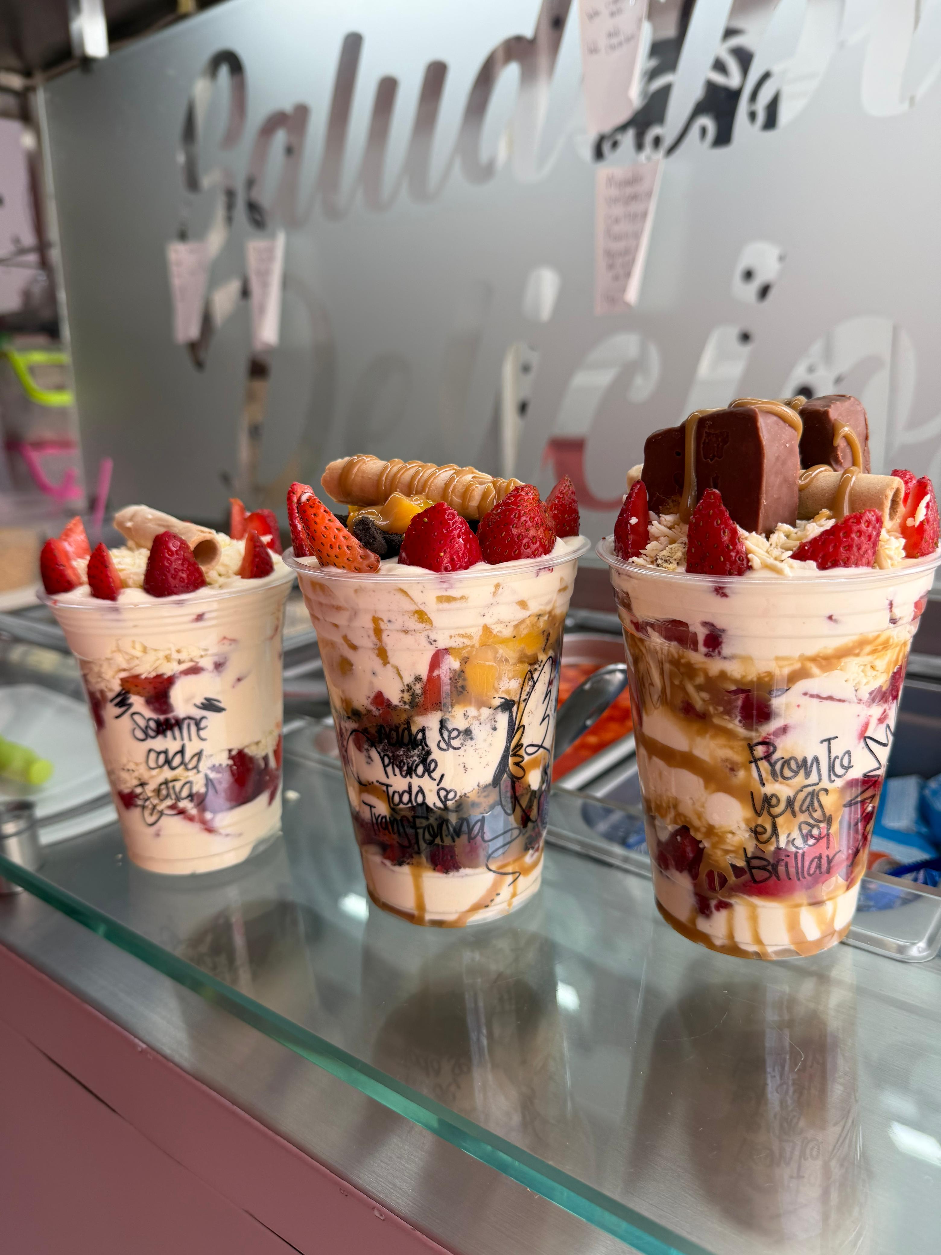 Fresas con crema de @fresas.de.girardota 2